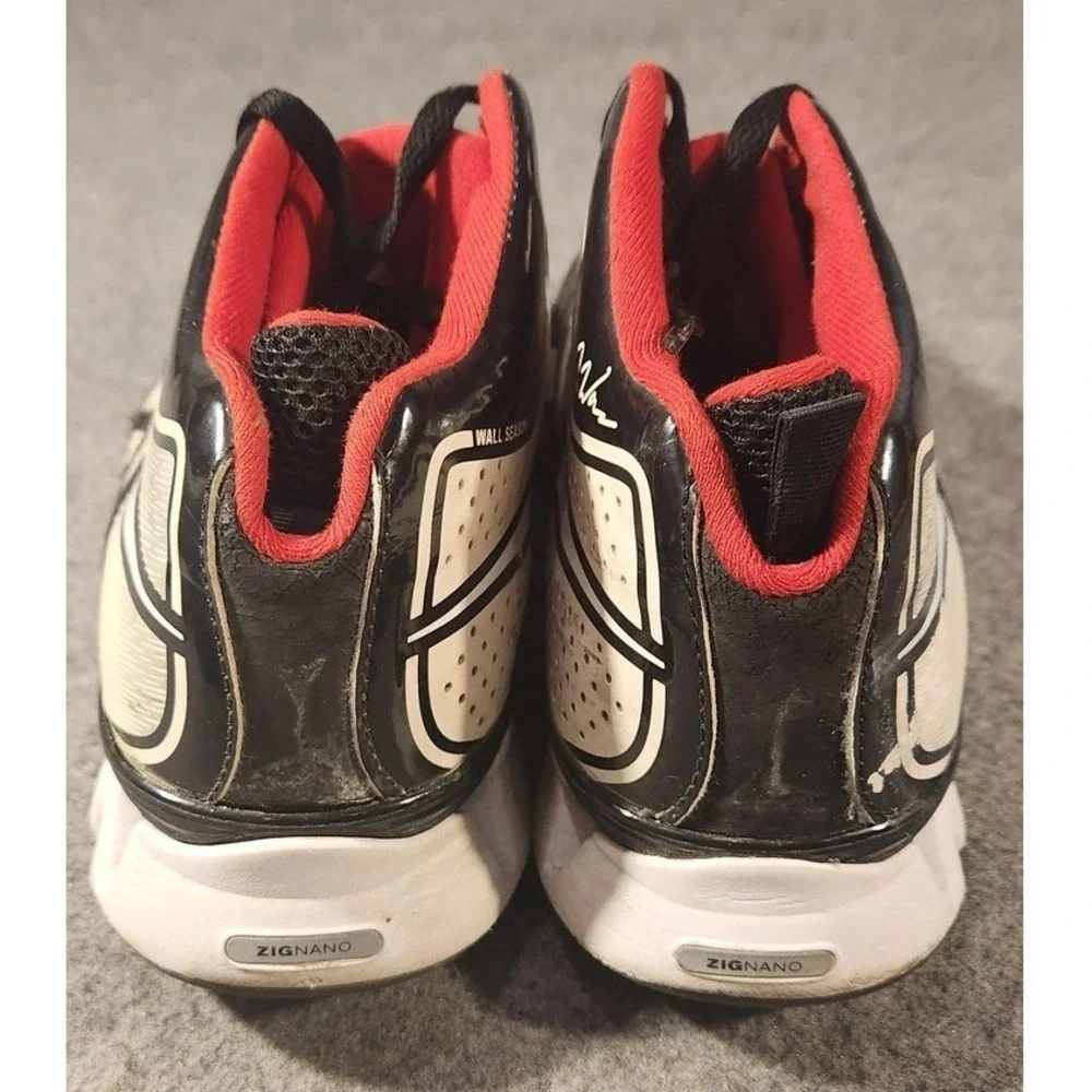 Reebok Wall Season 2 Zig Encore Shoes‎ Mens Size 9 Basketball Mid-top J84856